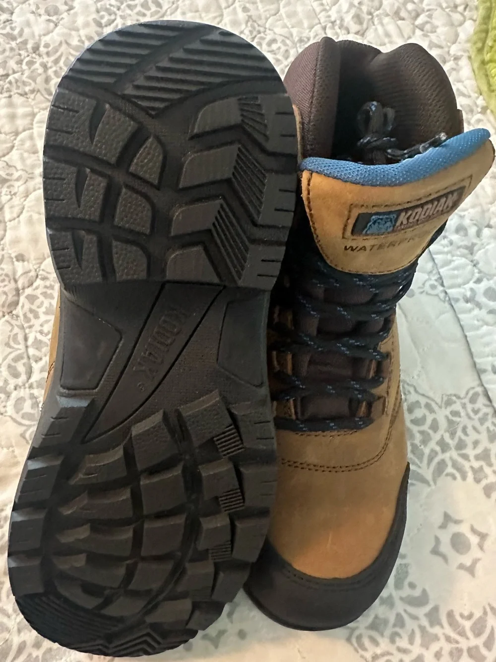Kodiak Brown Waterproof women work  Boots sizes 9 1/2 & 10